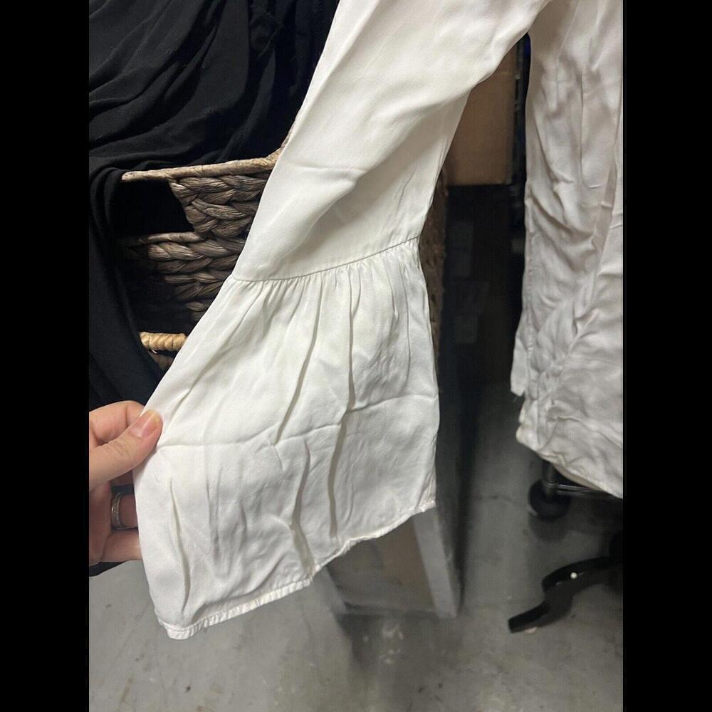 Zara White Satin Silk Style Tunic SIZE Lg Bell Sleeve - Picture 8 of 8